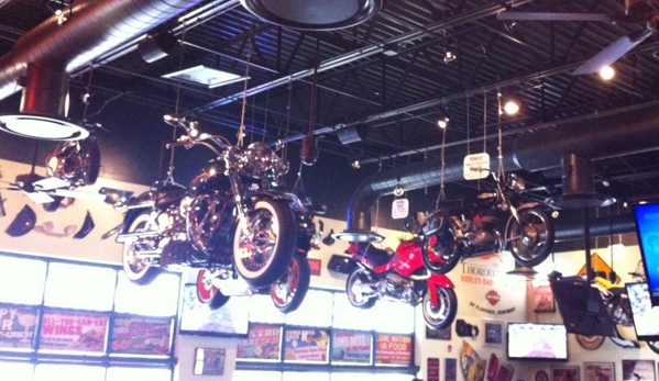 Quaker Steak & Lube - Florence, KY