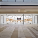 Apple Orland Square Mall - Consumer Electronics