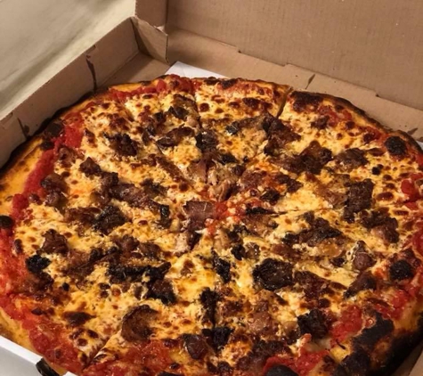 Bobby's Apizza Restaurant - North Branford, CT