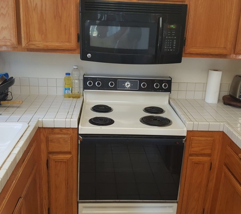 MagiCleanMaid - San Diego, CA. Kitchen cleaning