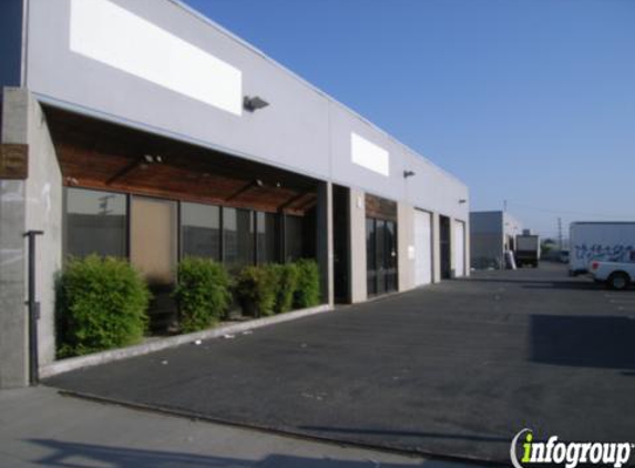 L D Moving And Storage - North Hollywood, CA