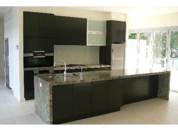Alternative Kitchens