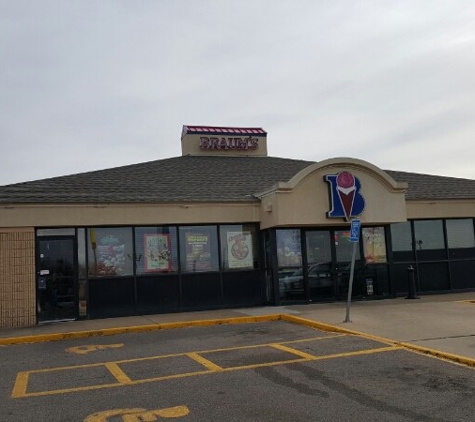 Braum's Ice Cream and Dairy Store - Harrah, OK