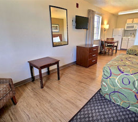 InTown Suites - Chesapeake, VA