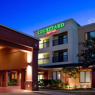 Courtyard by Marriott - College Station, TX