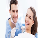 DENTURE DOCTOR - Dentists