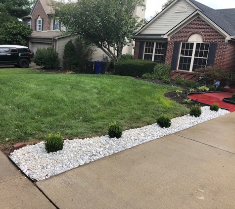 Mow-Mow's Family Landscaping - Lexington, KY