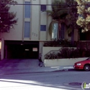 929 Larrabee Street Apartments