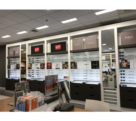 LensCrafters - Oak Brook, IL