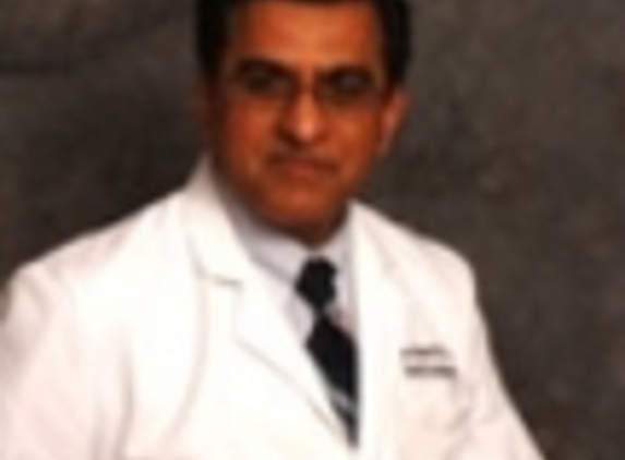 Dr. Aslam M Ahmad, MD - Danville, KY