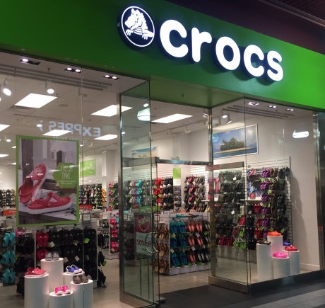 find a crocs store near you