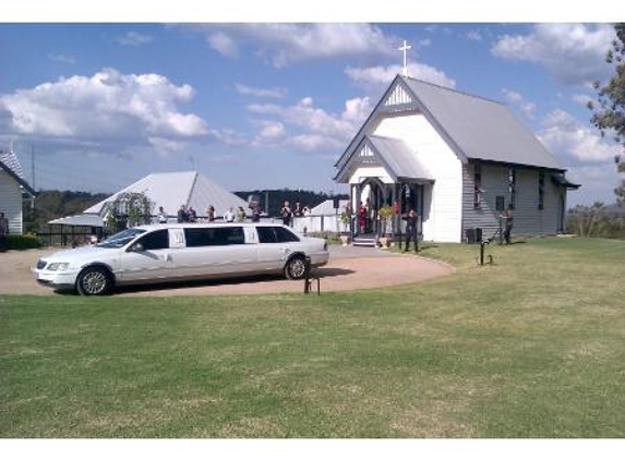 Golden West Limousines - Wilsonton, QLD