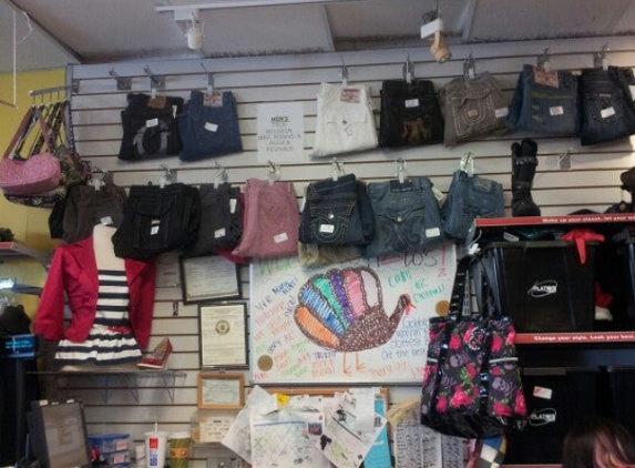 Plato's Closet - Jonesboro, GA