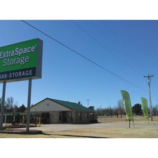 Extra Space Storage - Yukon, OK