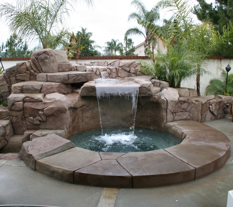 Coast Line Custom Pools - Yorba Linda, CA