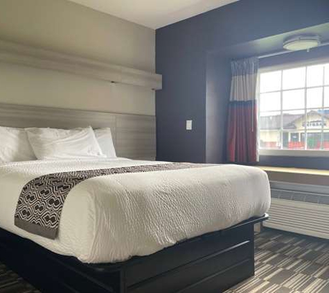 Microtel Inn & Suites by Wyndham Bossier City - Bossier City, LA