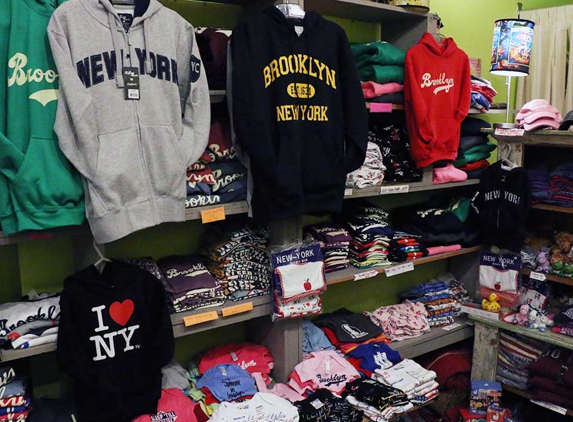 Gift Man Brooklyn's Gift & Souvenir Shop - Brooklyn, NY. Brooklyn and NYC hoodies.