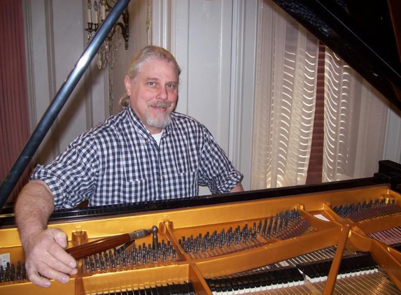 Moberg Piano Sales & Services - Milwaukee, WI