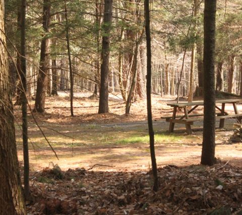 Happy Days Campground - Swan Lake, NY