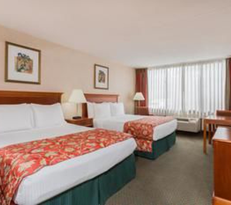 Ramada by Wyndham Triangle/Quantico - Triangle, VA