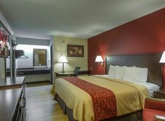 Red Roof Inn - Columbia, SC