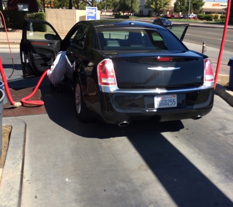 Red Carpet Car Wash - Clovis, CA