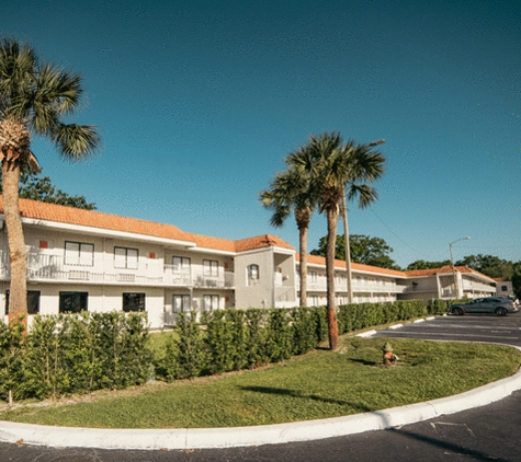 Developer Inn Express Fundamental, a Travelodge by Wyndham - Kissimmee, FL