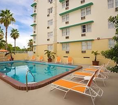 Days Inn - Miami Beach, FL