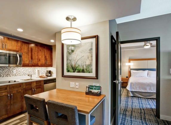 Homewood Suites by Hilton Boston Brookline-Longwood Medical - Brookline, MA
