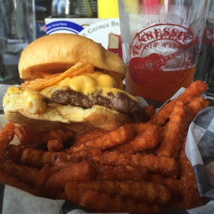 Jack Brown's Mac n' Cheese Burger