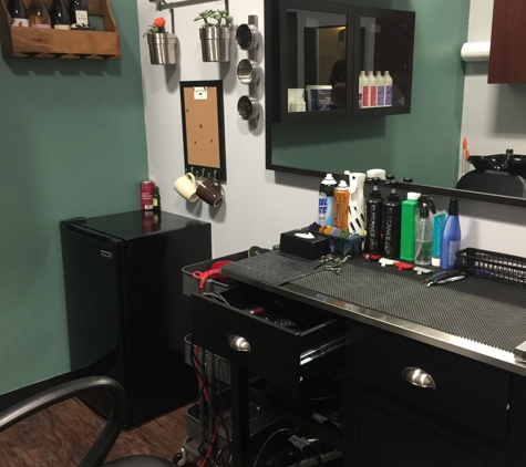 Phenix Salon Suites of Plantation, Florida - Plantation, FL