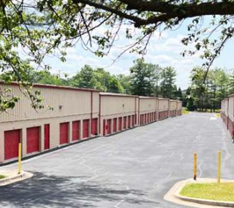 Security Public Storage- Gaithersburg - Gaithersburg, MD