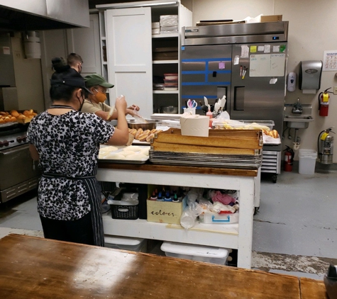 Kauai Bakery - Lihue, HI