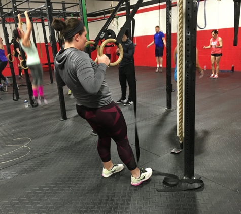 Crossfit 8 Mile - Livonia, MI