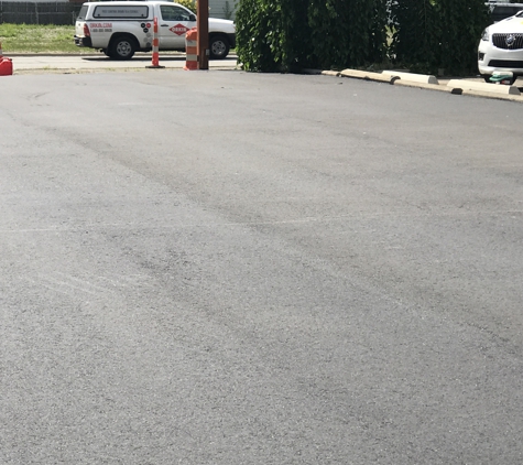 Champion Paving & Sealcoating - Dearborn Heights, MI