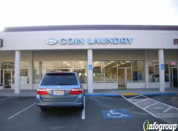 Campbell Plaza Laundromat - Campbell, CA