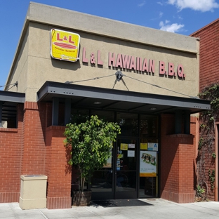 L&L Hawaiian Barbecue - Gardena, CA