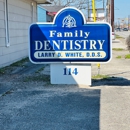 White Larry D DDS - Dentists