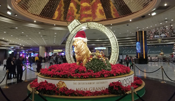 MGM Grand Las Vegas - Las Vegas, NV. Lobby, Winter Holidays 2020