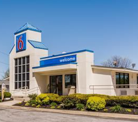 Motel 6 - Essington, PA