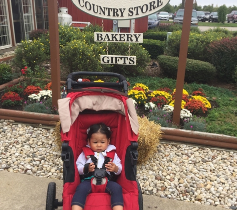 Royal Oak Farm Orchard - Harvard, IL