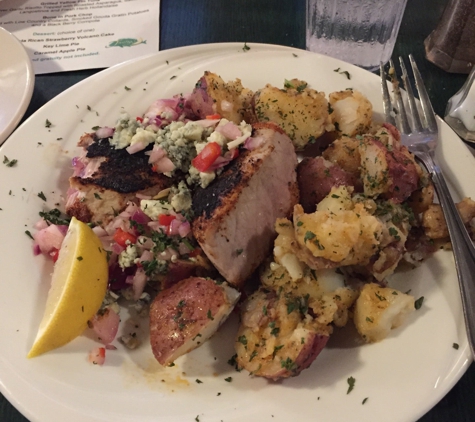 Tautog's Restaurant - Virginia Beach, VA