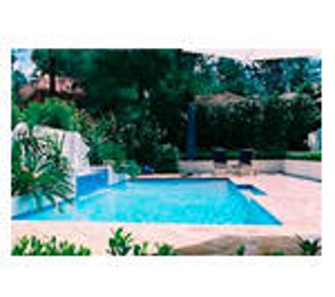 Resort Pools & Spas Pty Ltd - Annangrove, NSW