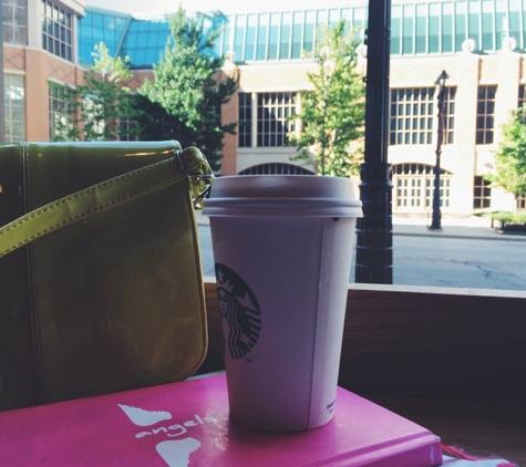 Starbucks Coffee - Milwaukee, WI