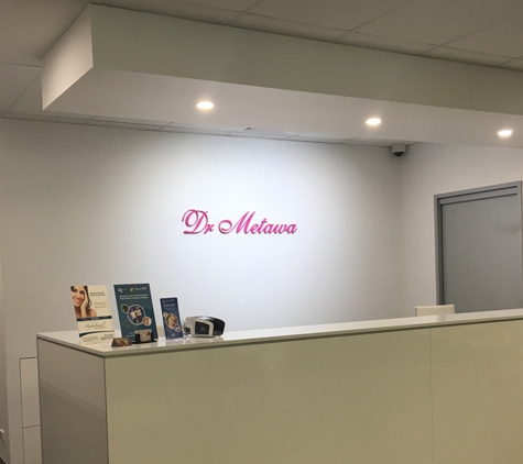 Dr Amrou Metawa - North Gosford, NSW. We Provide Some Of The Highest Standards Of Care In Obstetrics & Gynaecology