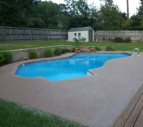 Craig Morgan Enterprises LLC - Cantonment, FL. concrete overlays (kool deck)