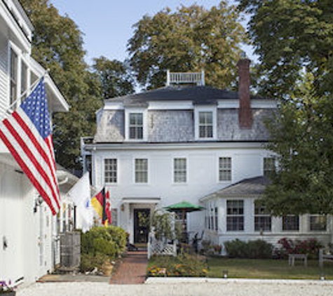 Old Manse Inn - Brewster, MA