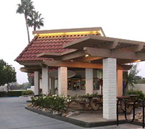 In-N-Out Burger - Riverside, CA