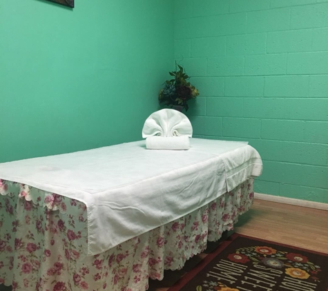 Y M Massage - Redlands, CA