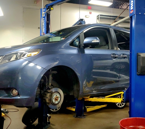 Georgetown Auto Service ( at Potomac Yards ) - Alexandria, VA. Asian Japanese Automotive service repairs Toyota